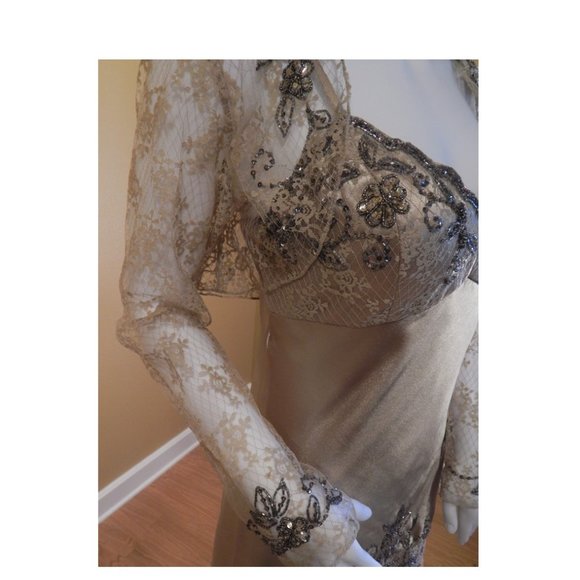 Xsape by Joanna Chen SIZE 6 GOLD SEQUINED/LACE 2 PIECE SET - Picture 9 of 16